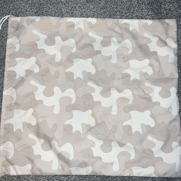 Sold - Picture 5 of 5